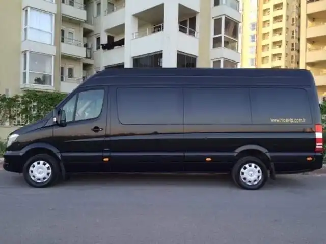 Sprinter 13 seater