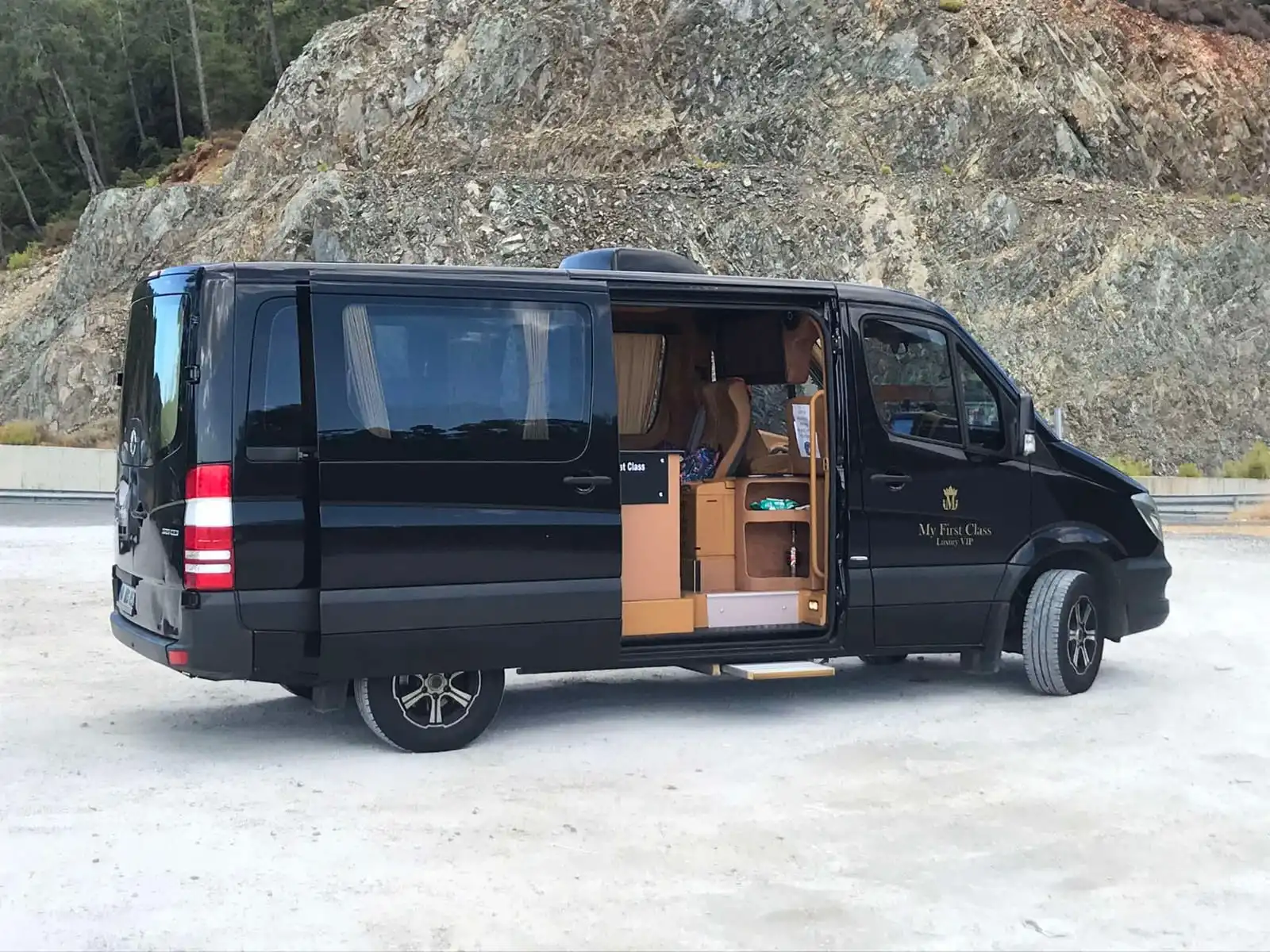 Sprinter 10 seater